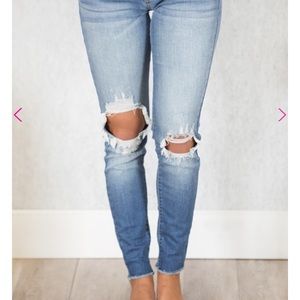 Distressed crop jeans. Size 3